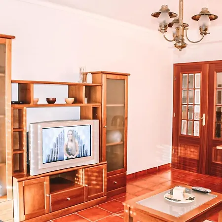 Spacious House At Prázdninový dům Nazaré